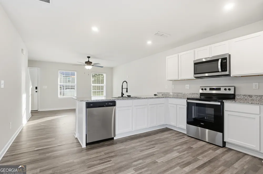 154 Catalpa RD Milner, GA 30257