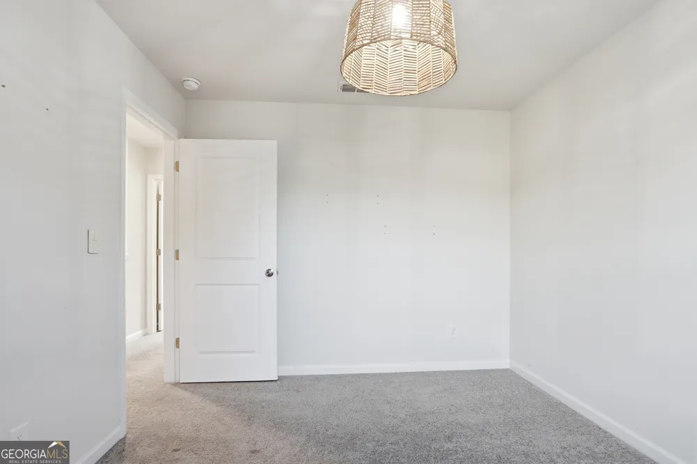 154 Catalpa RD Milner, GA 30257