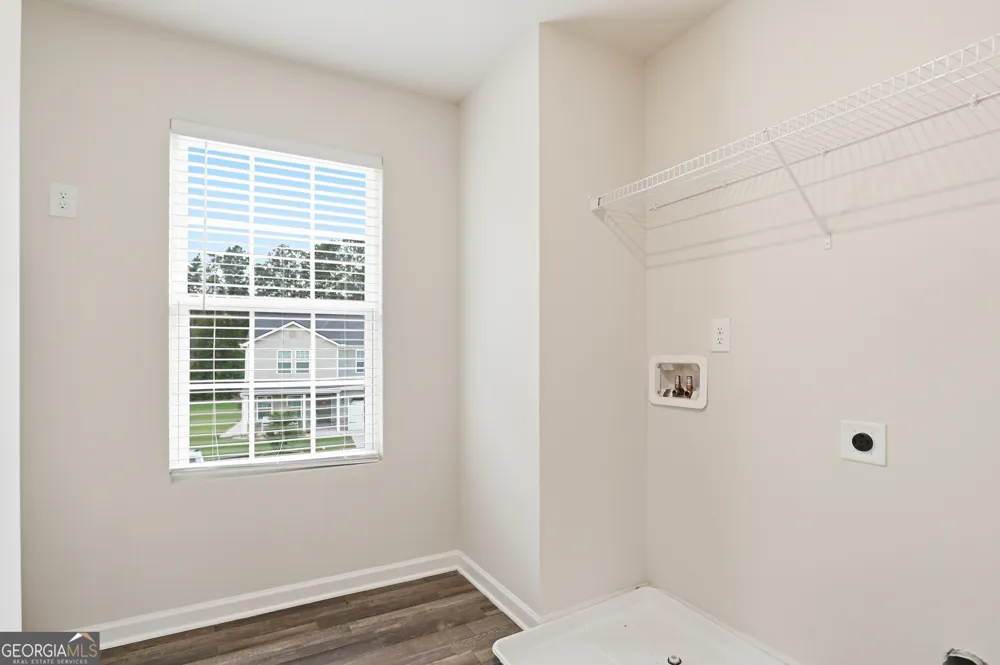 154 Catalpa RD Milner, GA 30257