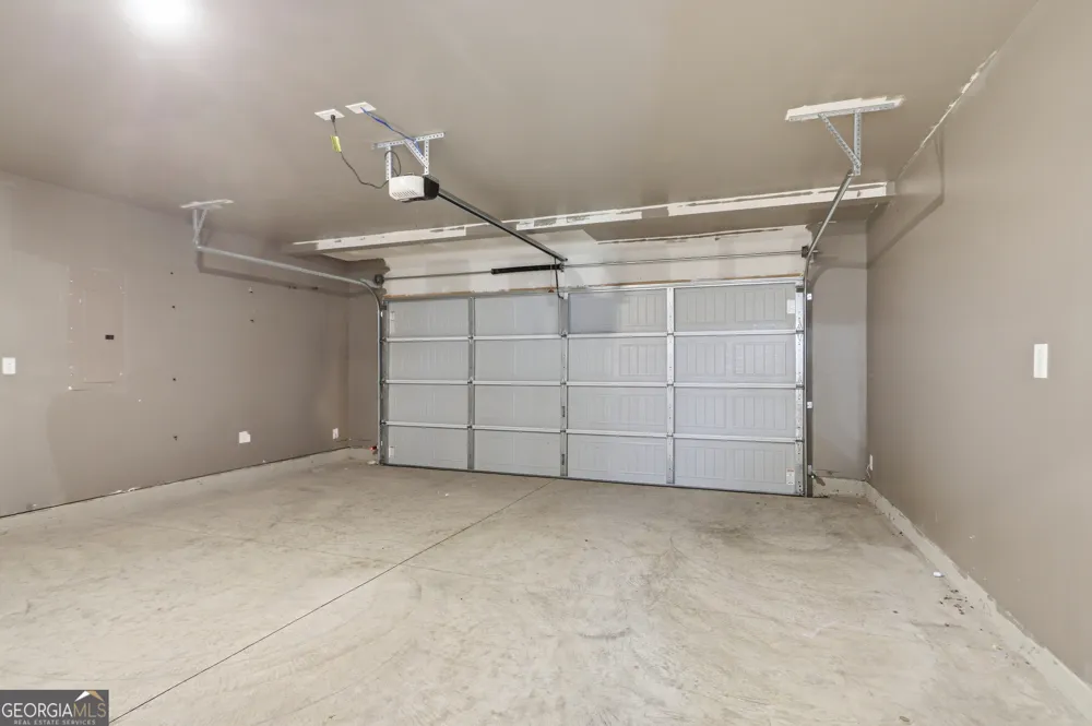 154 Catalpa RD Milner, GA 30257