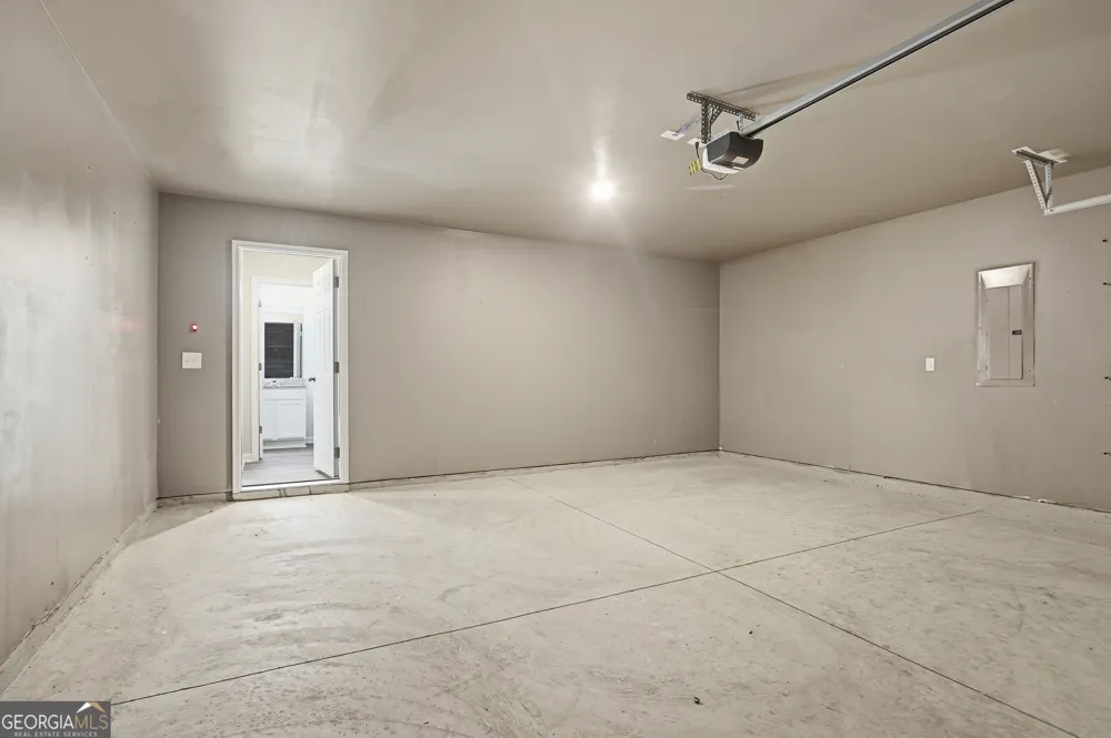 154 Catalpa RD Milner, GA 30257