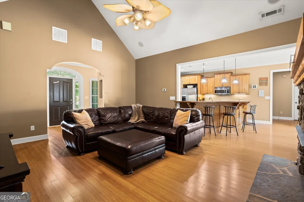 618 Deer RUN Williamson, GA 30292