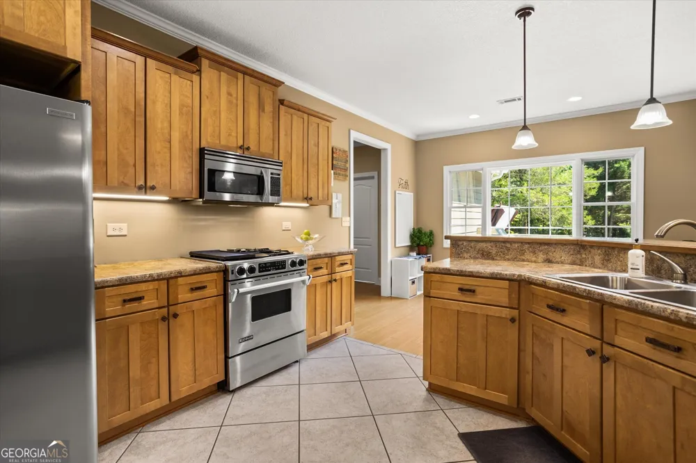 618 Deer RUN Williamson, GA 30292