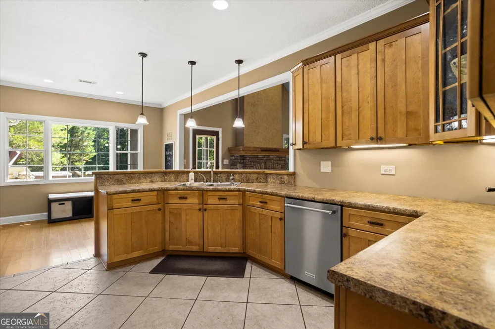 618 Deer RUN Williamson, GA 30292