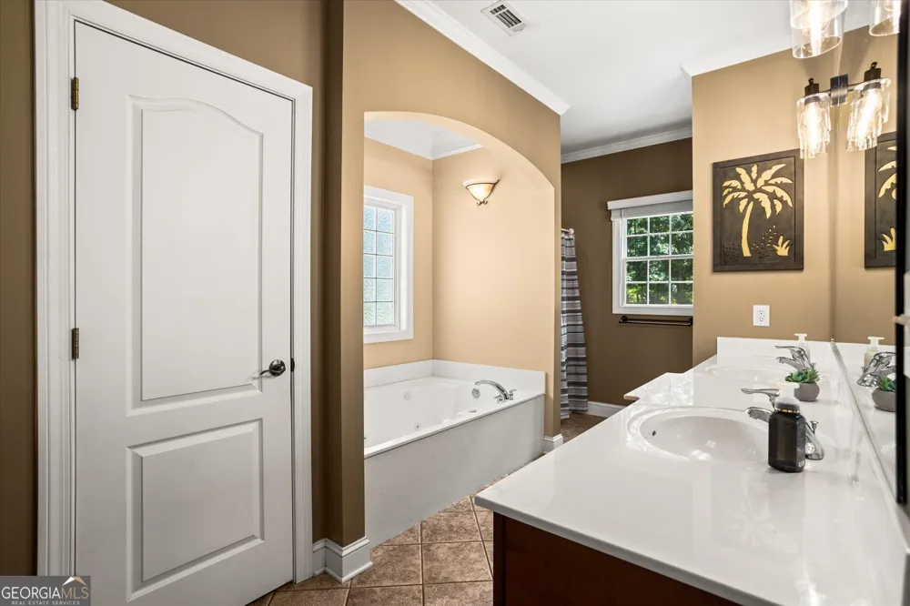 618 Deer RUN Williamson, GA 30292