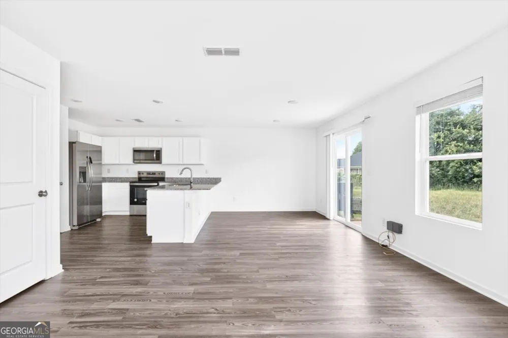 249 Isabella WAY Byron, GA 31008