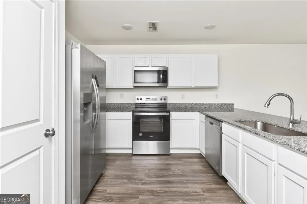 249 Isabella WAY Byron, GA 31008