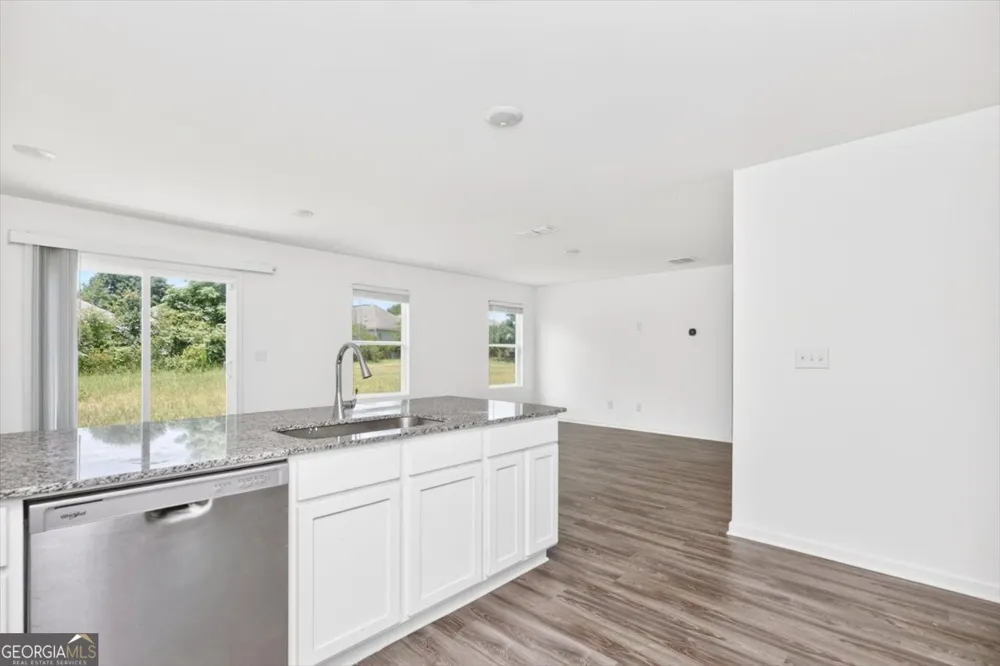 249 Isabella WAY Byron, GA 31008