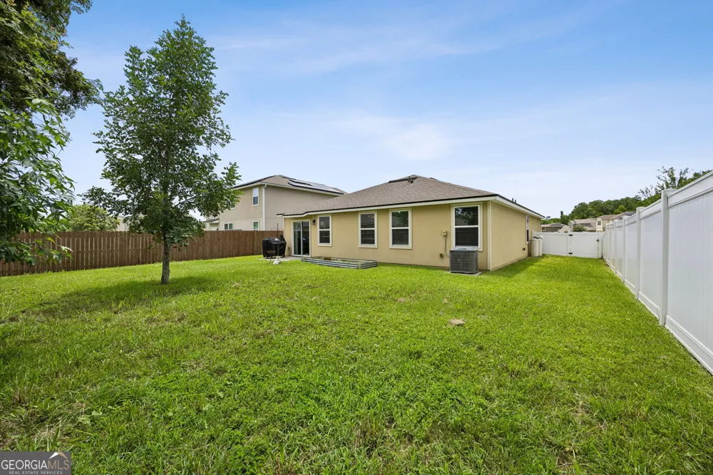 302 Cedar Breeze DR Kingsland, GA 31548