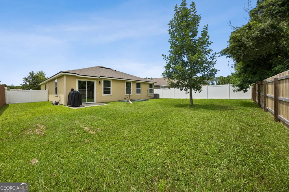 302 Cedar Breeze DR Kingsland, GA 31548
