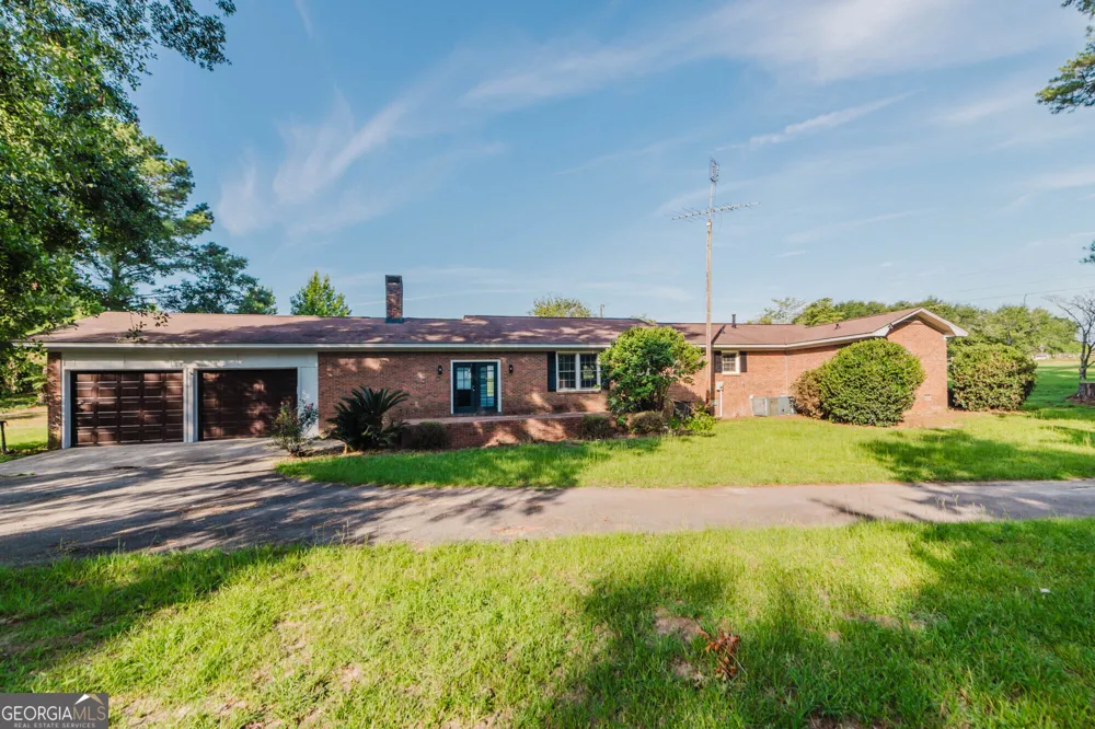 99 Lamar RD Vienna, GA 31092