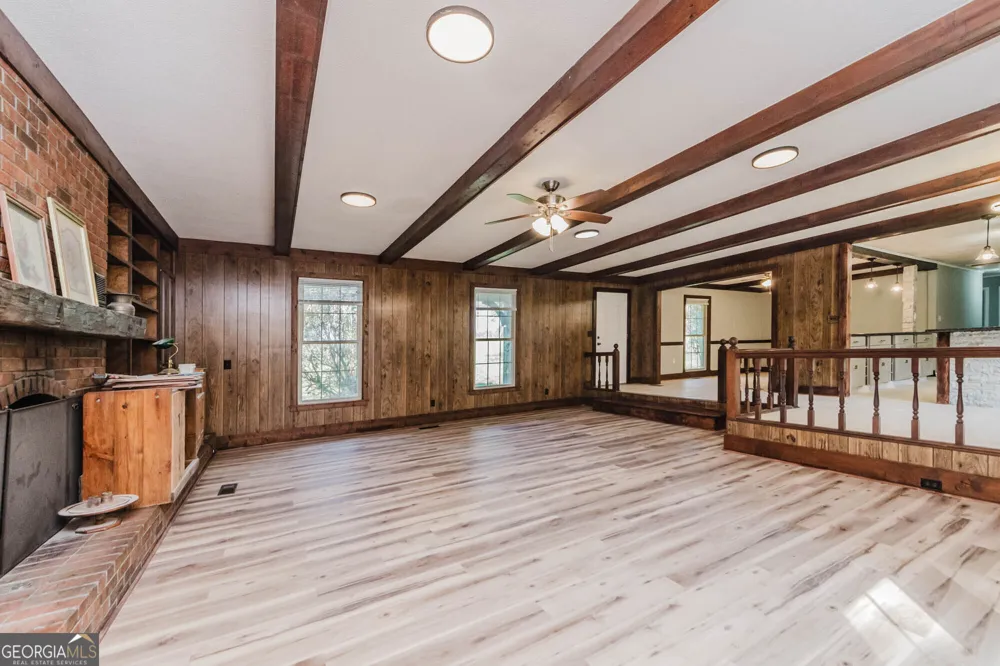 99 Lamar RD Vienna, GA 31092