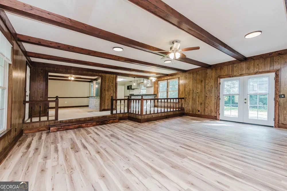 99 Lamar RD Vienna, GA 31092