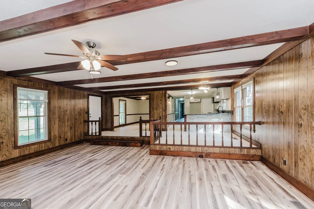 99 Lamar RD Vienna, GA 31092