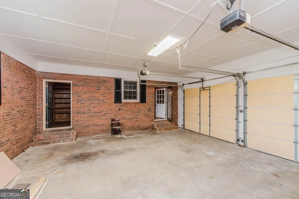 99 Lamar RD Vienna, GA 31092