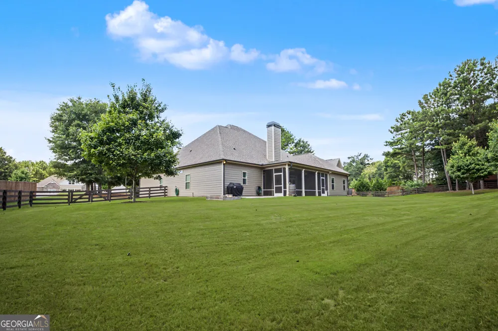 143 Linchwood DR Senoia, GA 30276