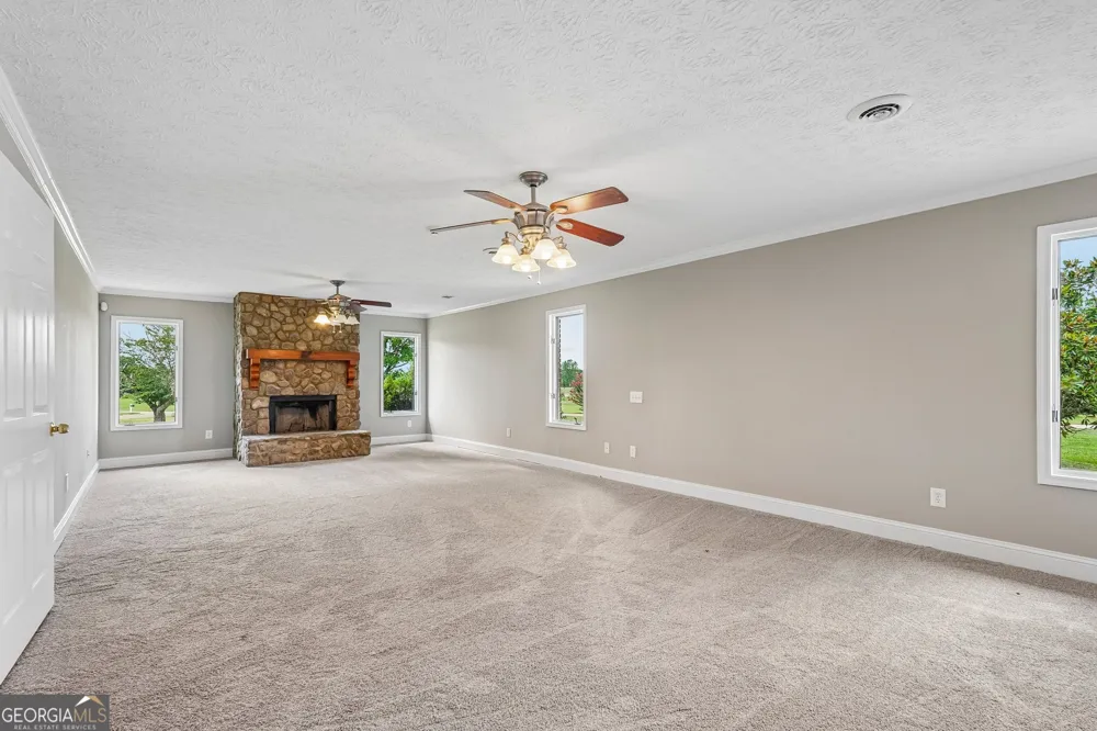 95 Irish Hill CT Concord, GA 30206