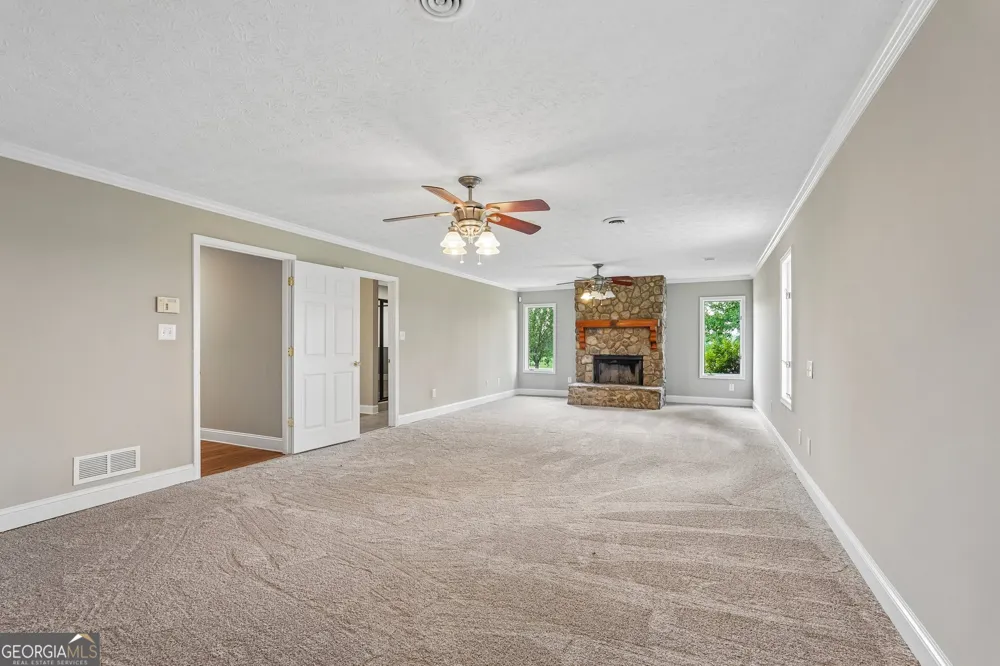 95 Irish Hill CT Concord, GA 30206