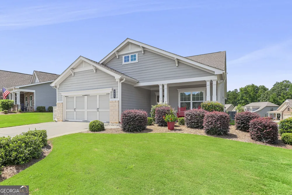 160 Maple Leaf RD Sharpsburg, GA 30277