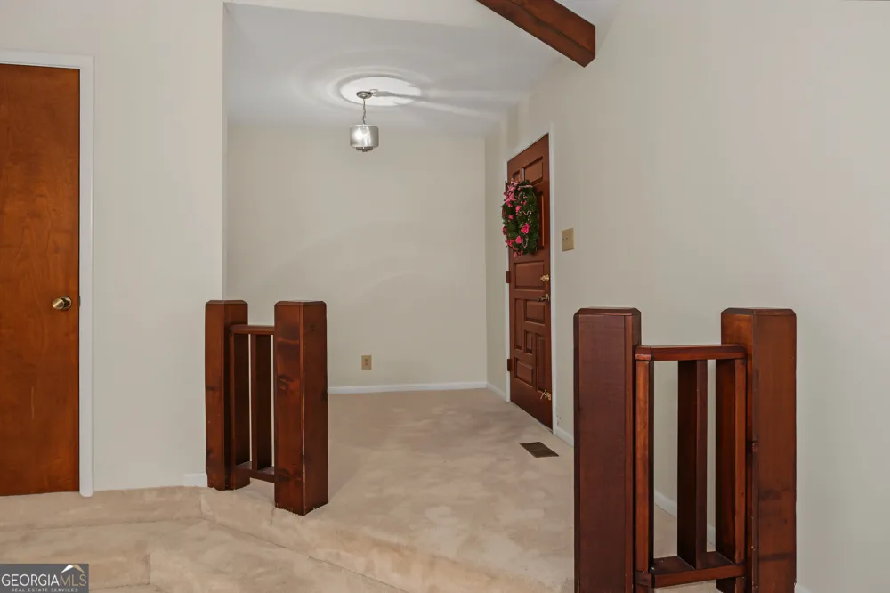 6998 Columbus RD Lizella, GA 31052