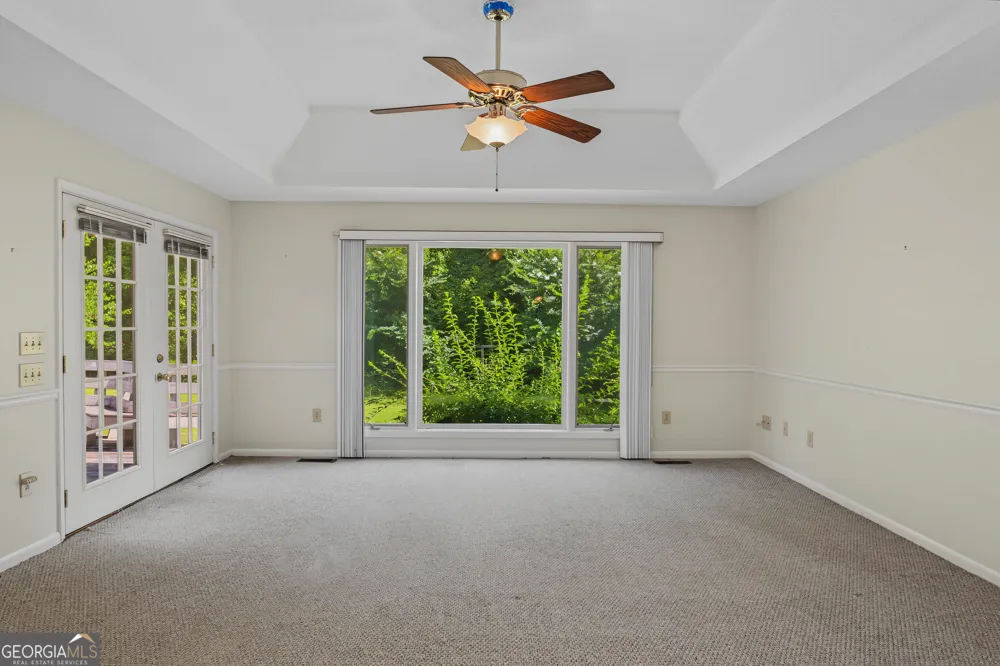 6998 Columbus RD Lizella, GA 31052
