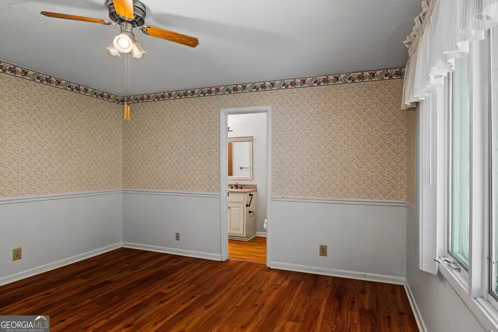 6998 Columbus RD Lizella, GA 31052