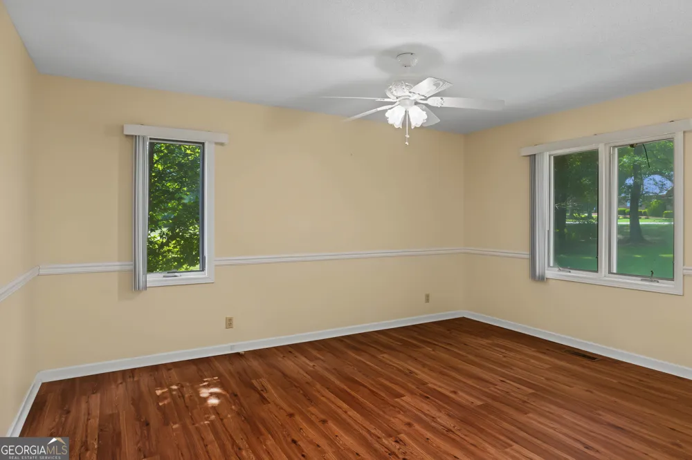 6998 Columbus RD Lizella, GA 31052