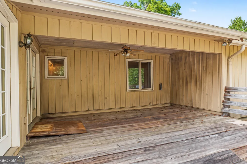 6998 Columbus RD Lizella, GA 31052