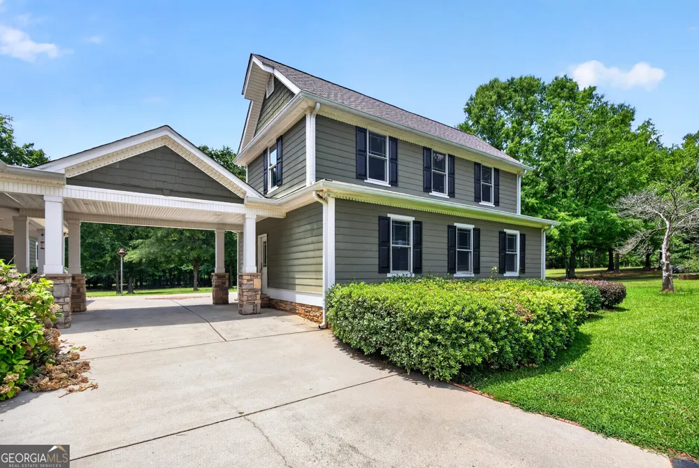 244 Howell RD Zebulon, GA 30295