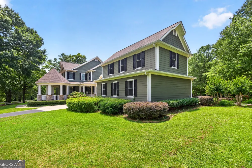 244 Howell RD Zebulon, GA 30295
