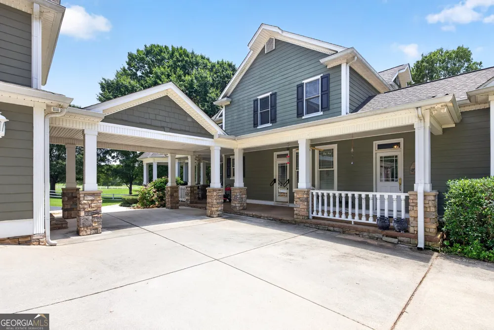 244 Howell RD Zebulon, GA 30295