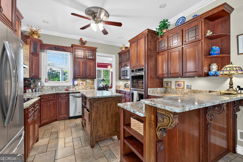 244 Howell RD Zebulon, GA 30295