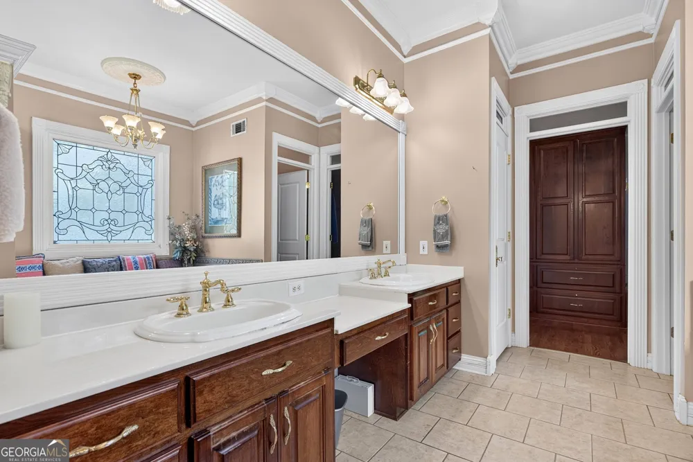 244 Howell RD Zebulon, GA 30295