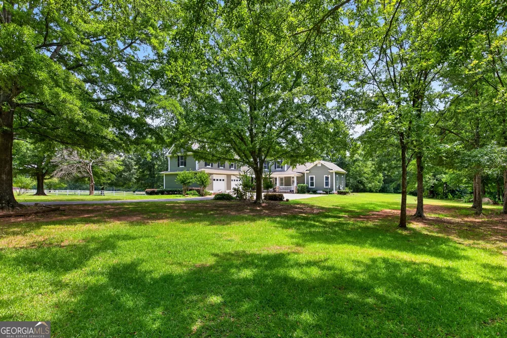 244 Howell RD Zebulon, GA 30295