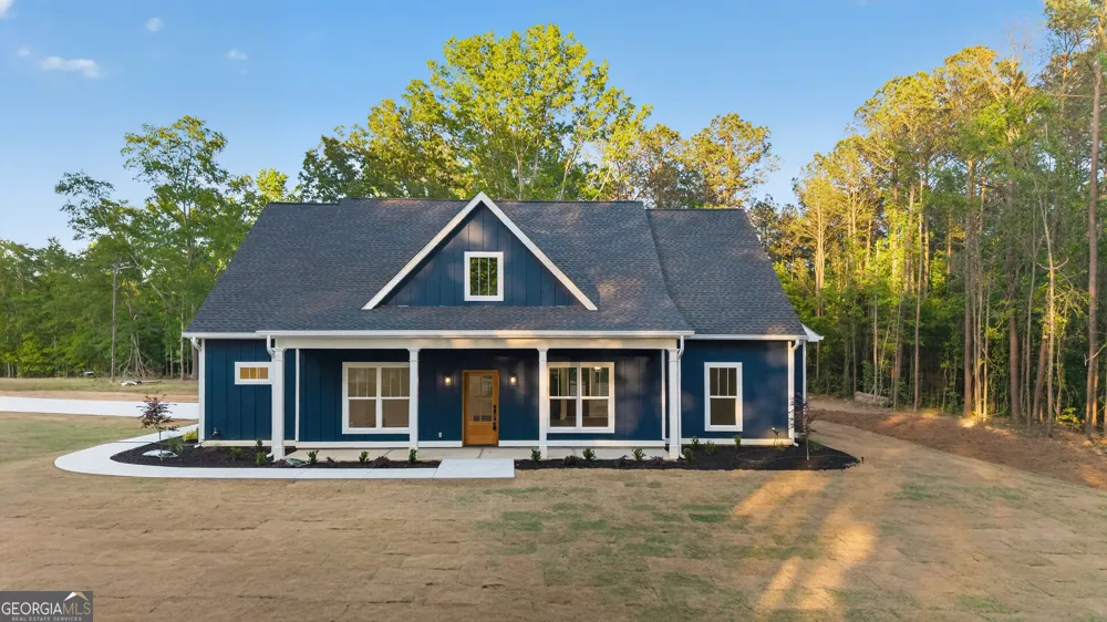166 Midway RD Barnesville, GA 30204