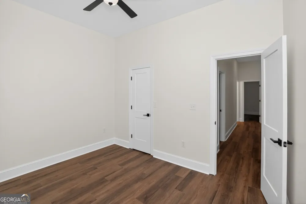 166 Midway RD Barnesville, GA 30204