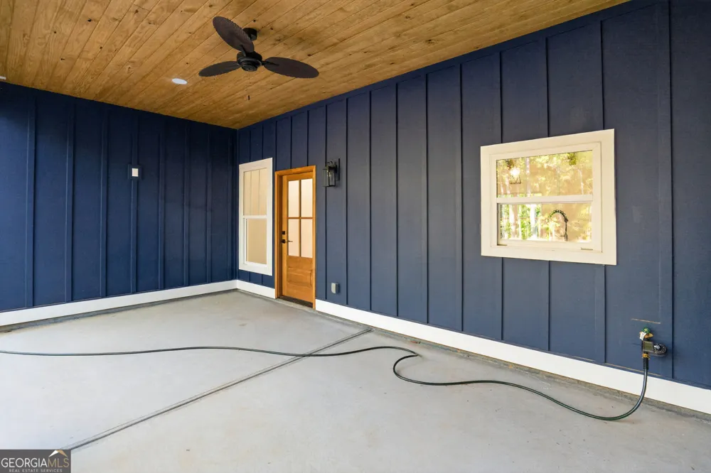166 Midway RD Barnesville, GA 30204