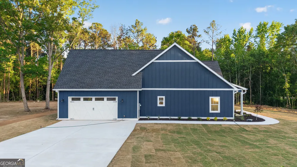 166 Midway RD Barnesville, GA 30204