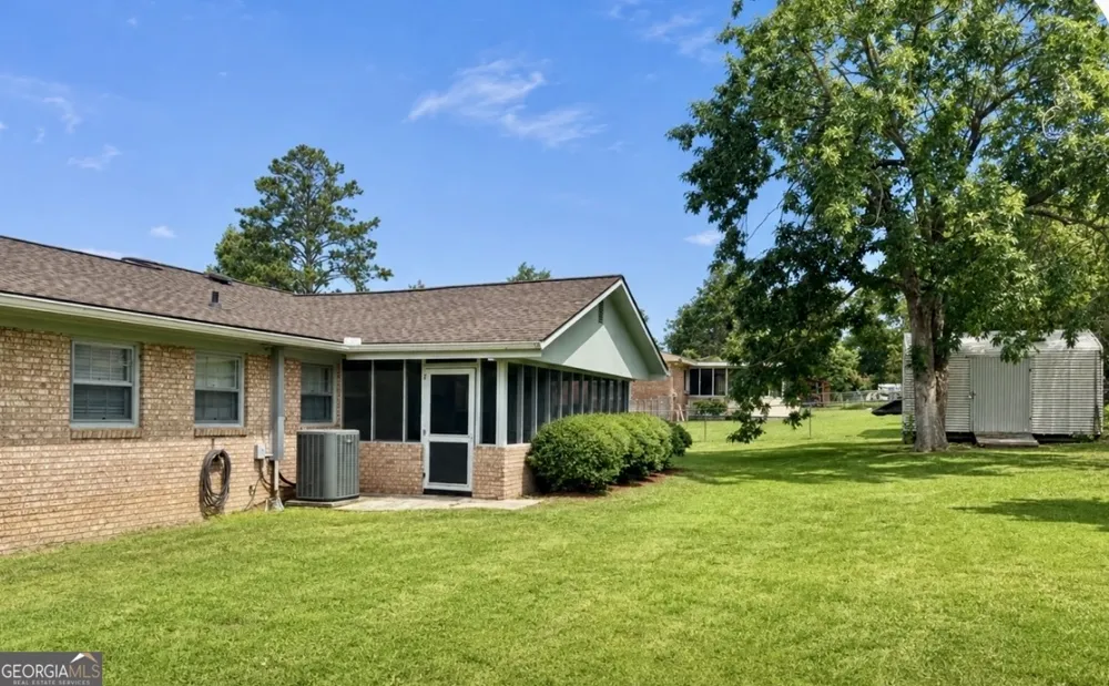 1808 Rossway DR Vidalia, GA 30474