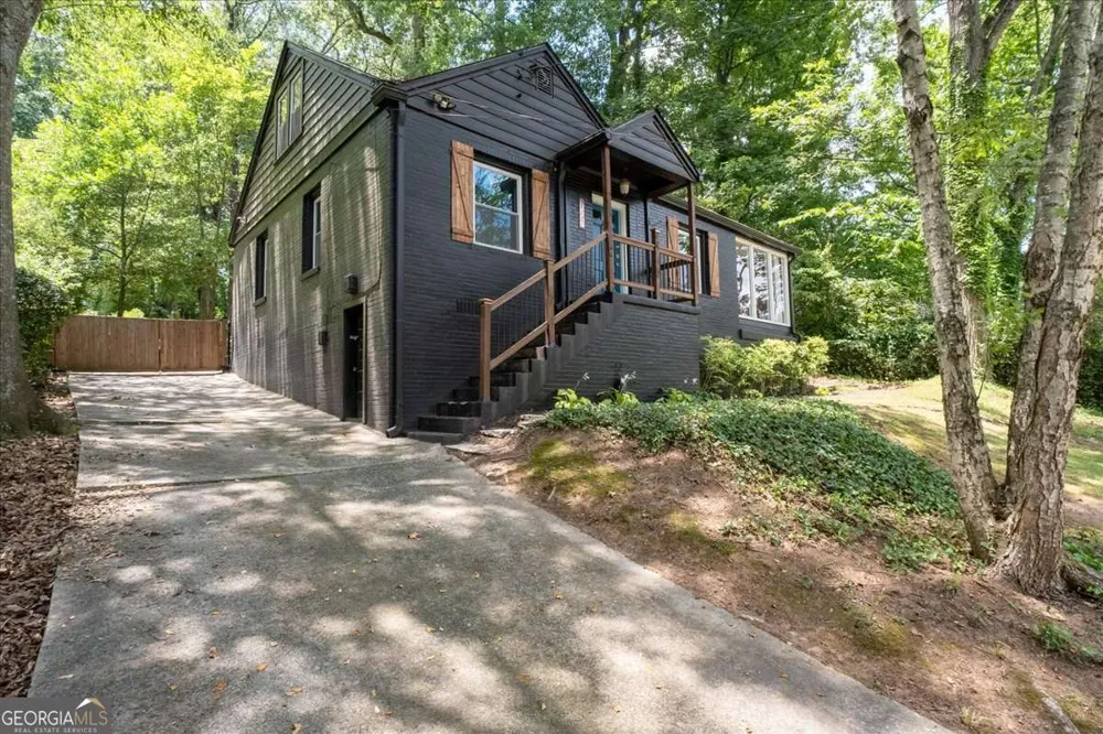 2597 Elsinore ST East Point, GA 30344