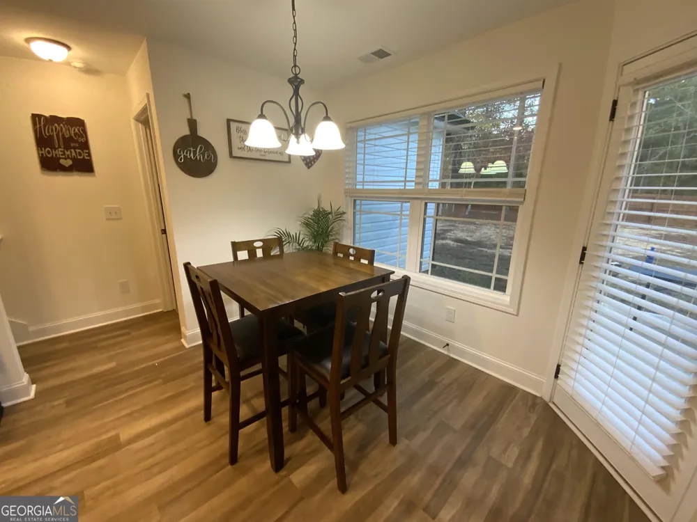 147 Evergreen DR S Barnesville, GA 30204