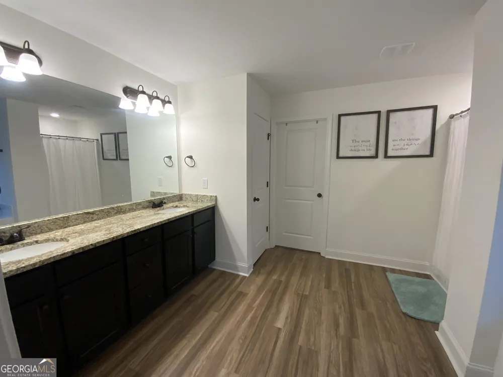 147 Evergreen DR S Barnesville, GA 30204