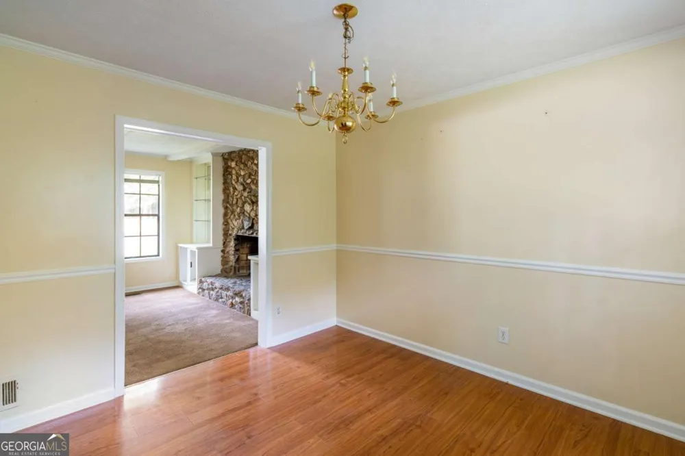 1236 Country Pine DR Ellenwood, GA 30294
