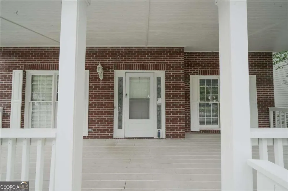 4085 Pineset DR Alpharetta, GA 30022