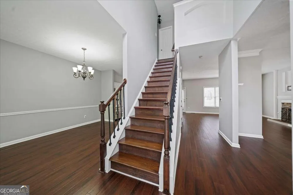 4085 Pineset DR Alpharetta, GA 30022