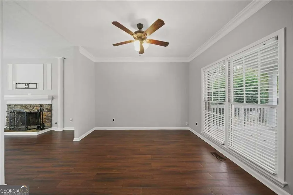 4085 Pineset DR Alpharetta, GA 30022