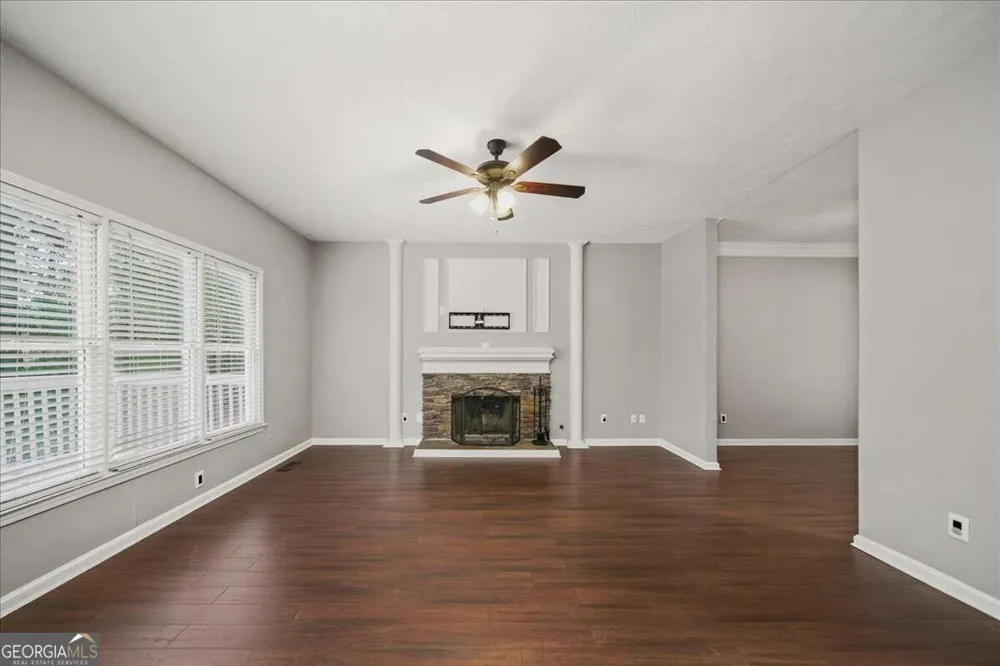 4085 Pineset DR Alpharetta, GA 30022