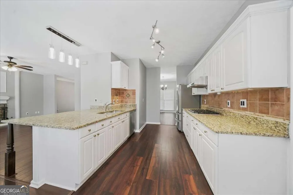 4085 Pineset DR Alpharetta, GA 30022