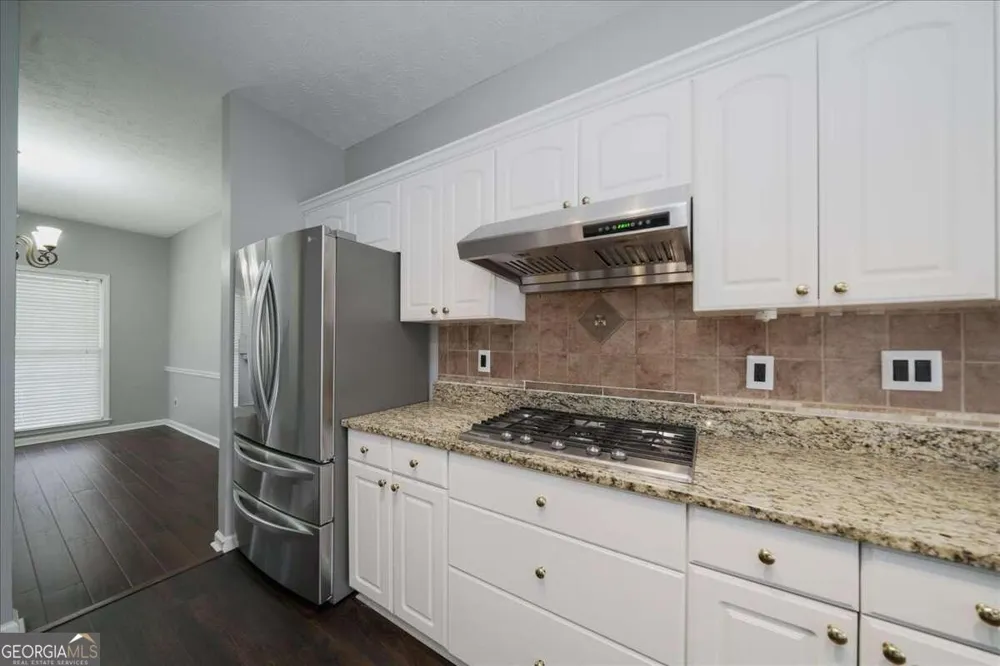4085 Pineset DR Alpharetta, GA 30022