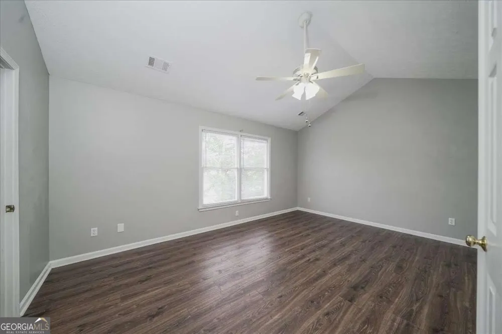 4085 Pineset DR Alpharetta, GA 30022